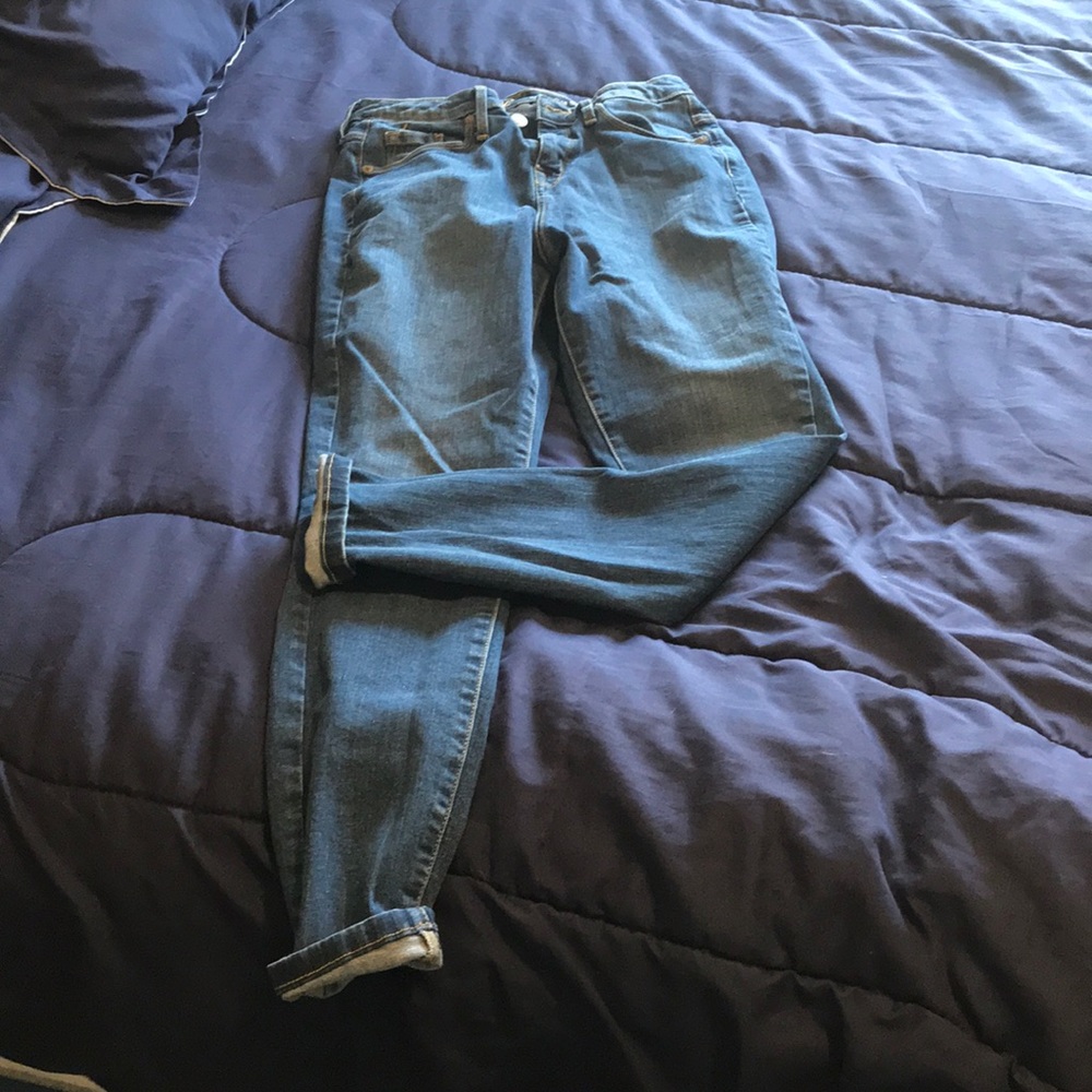 Brand new Mossimo High Rise crop jeans